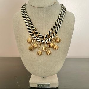 Stella & Dot Kalani Statement Necklace